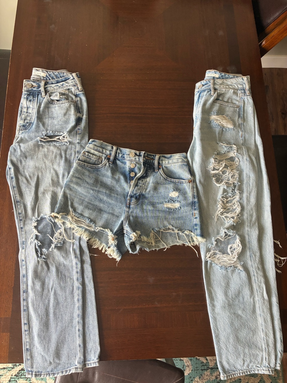 PACSUN women’s 24 distressed jeans & shorts Lot of 3 pairs Denim Light Wash
